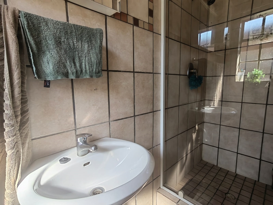 1 Bedroom Property for Sale in Parys Free State